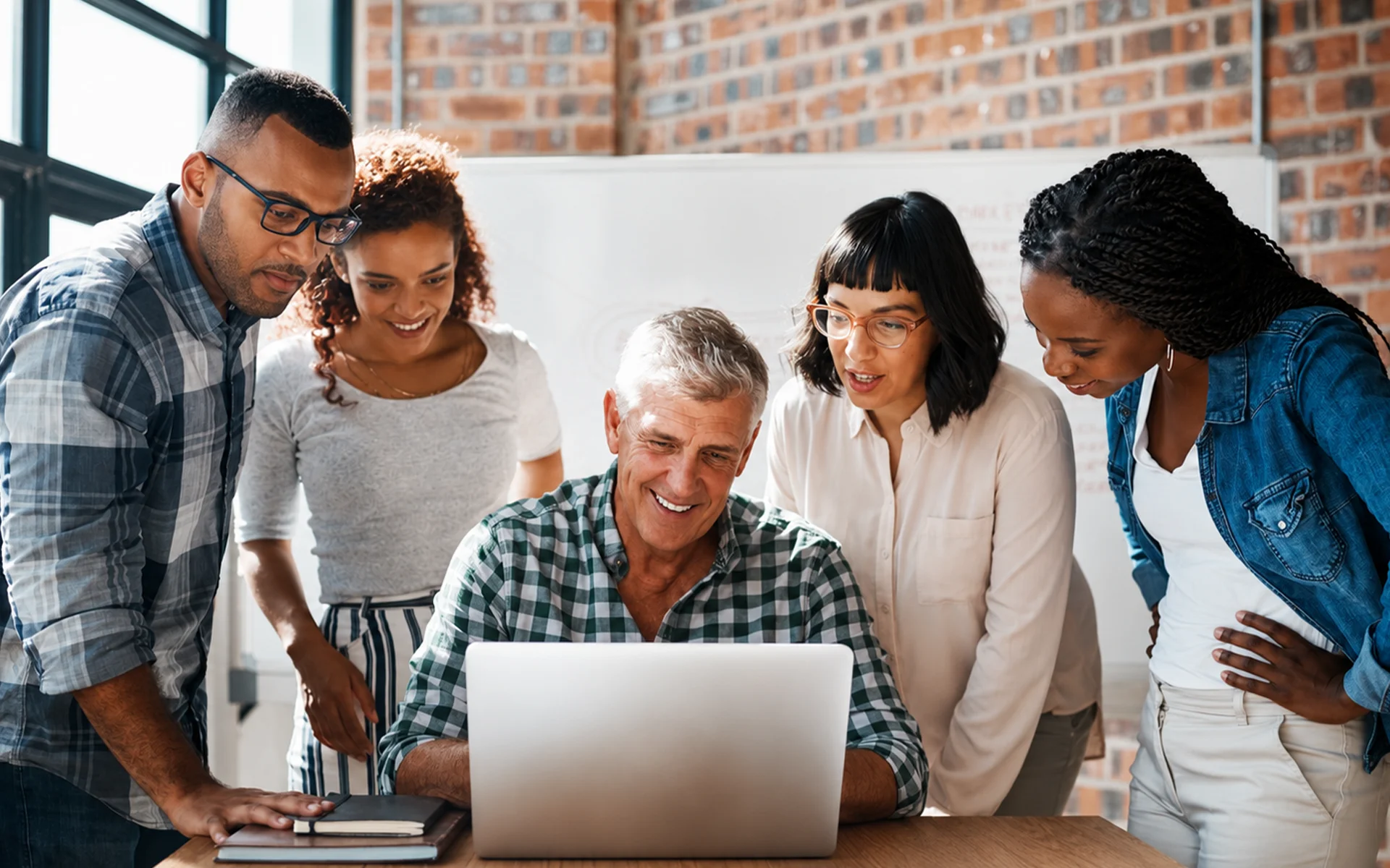 StorySignal Connects Business Strategy, Brand Positioning, and Organizational Alignment